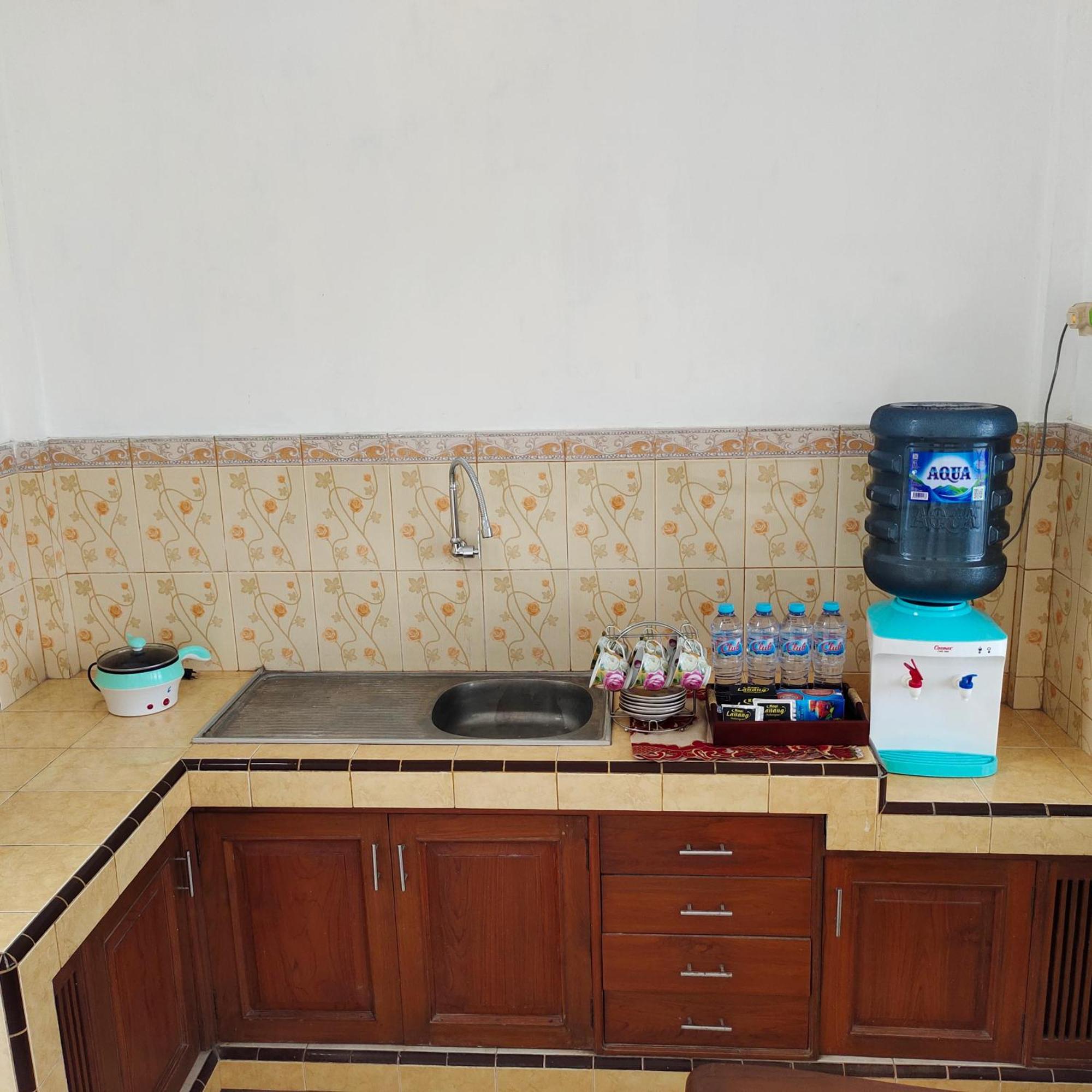 Samawa Family House *