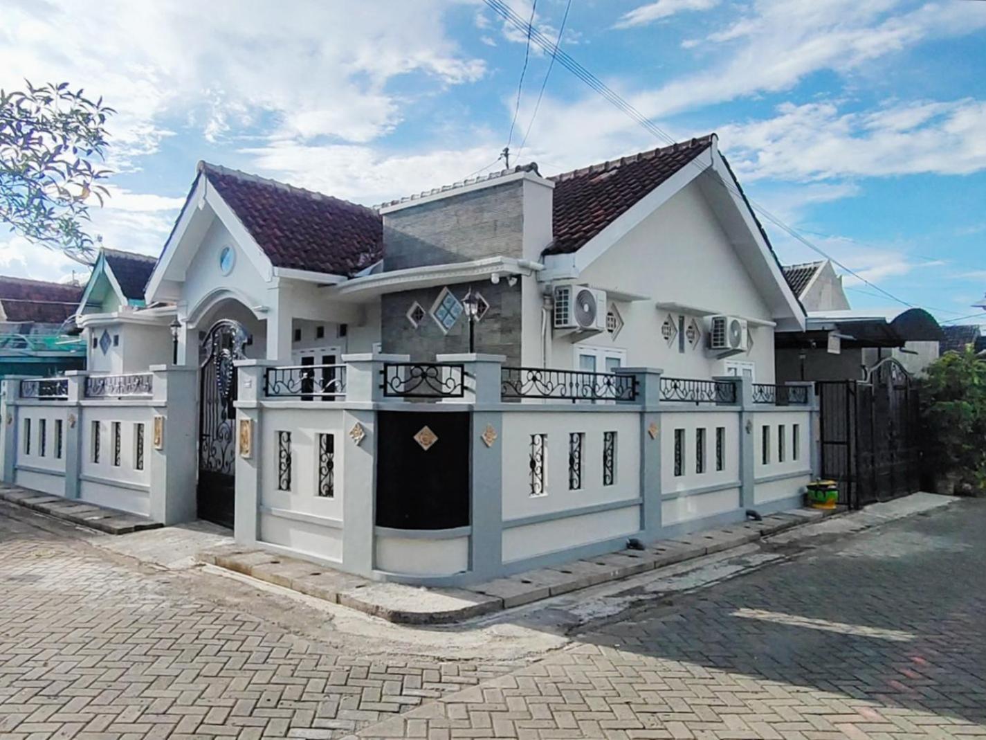 Samawa Family House